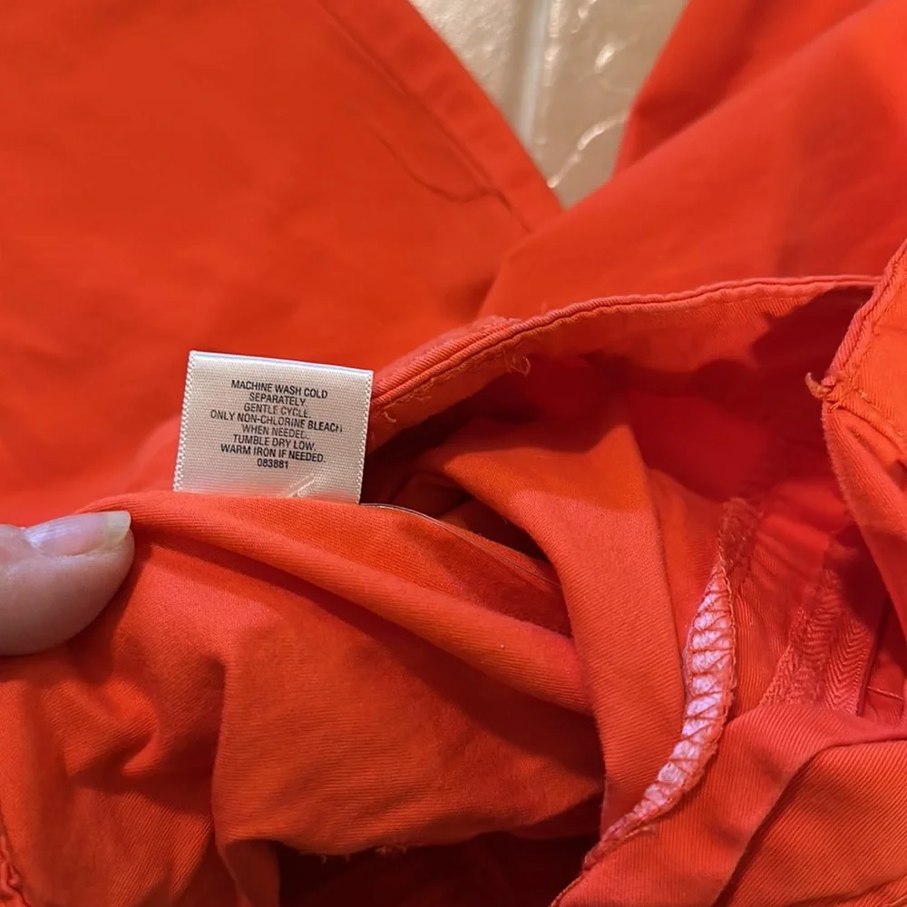 NWOT St. John’s Bay Cargo Capris